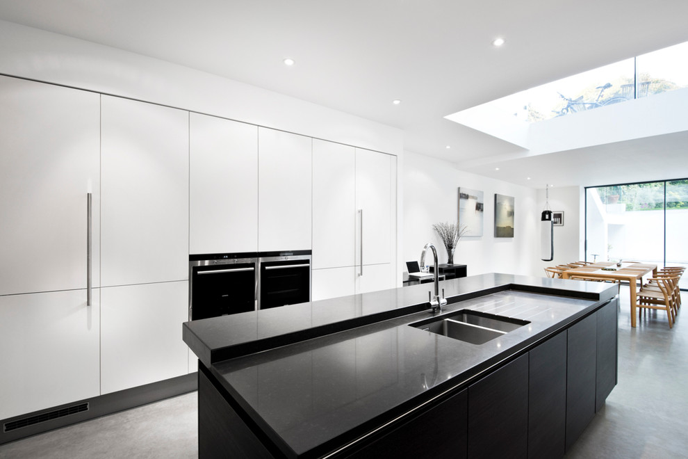 Contemporary kitchen in London.