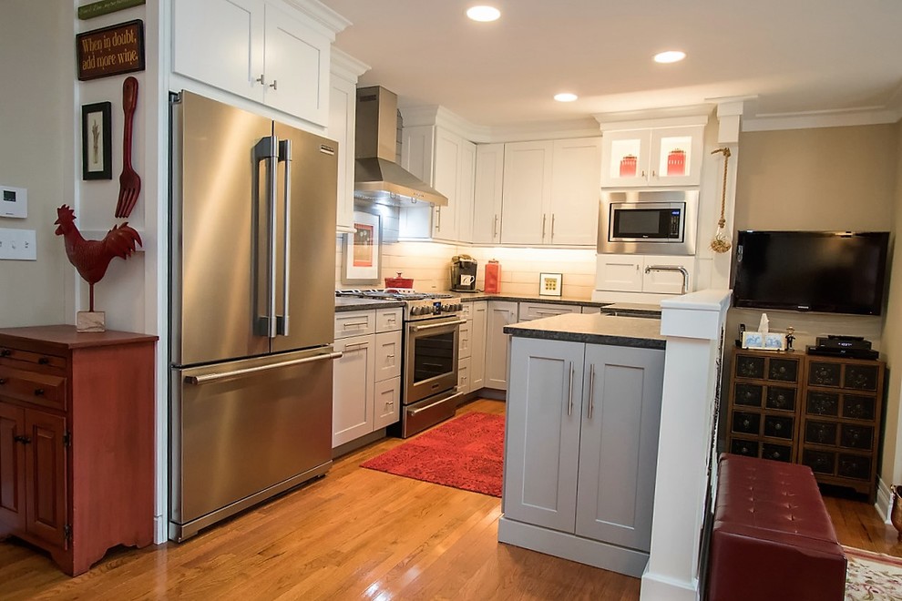 Contemporary Condo Kitchen - Contemporary - Kitchen - Boston - by 2B