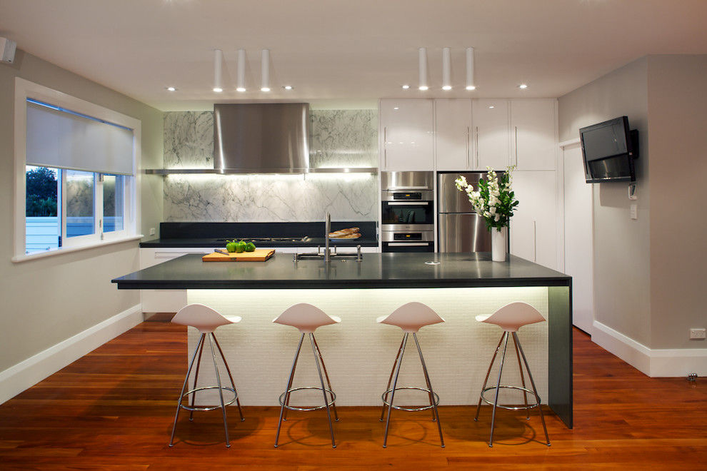 Contemporary Kitchen and Scullery Contemporary Kitchen Auckland
