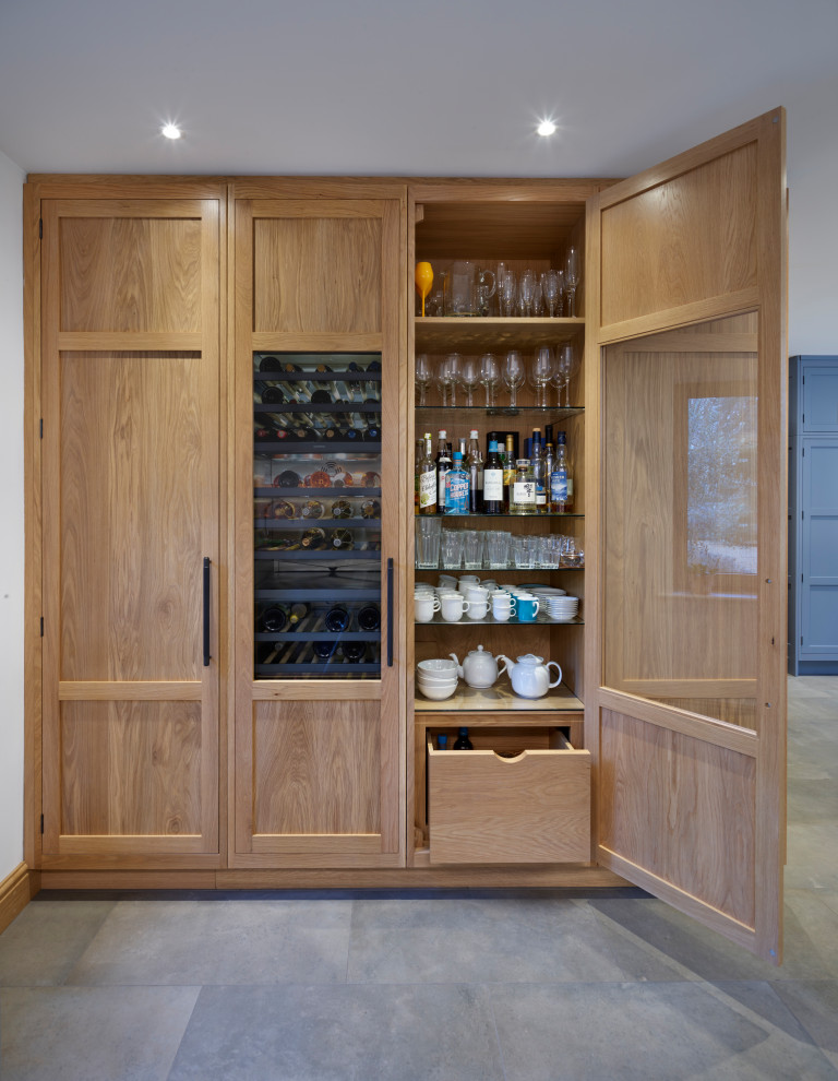 This is an example of a contemporary kitchen in Oxfordshire.