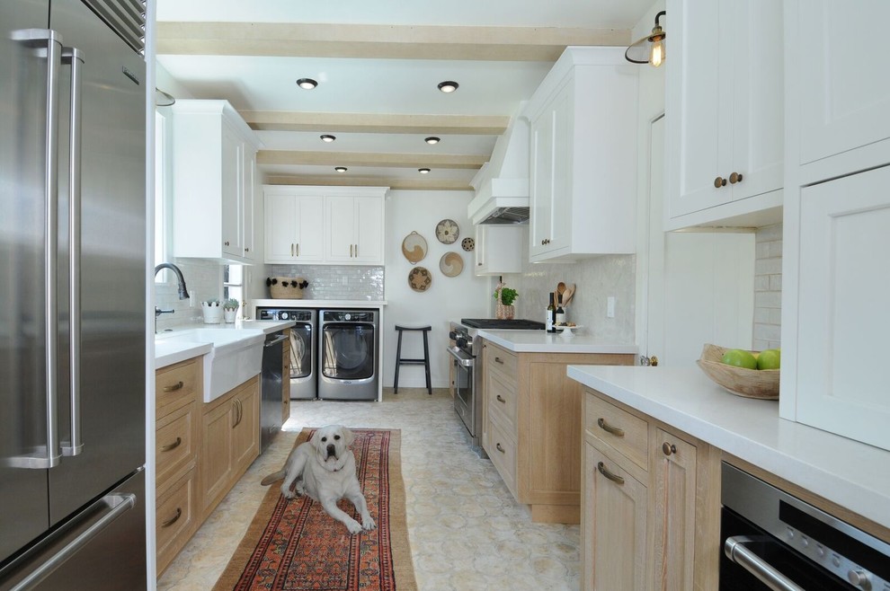 Inspiration for a mediterranean kitchen remodel in Los Angeles
