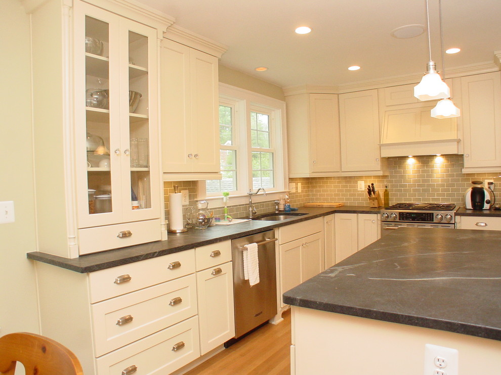 Example of a classic kitchen design in DC Metro with soapstone countertops