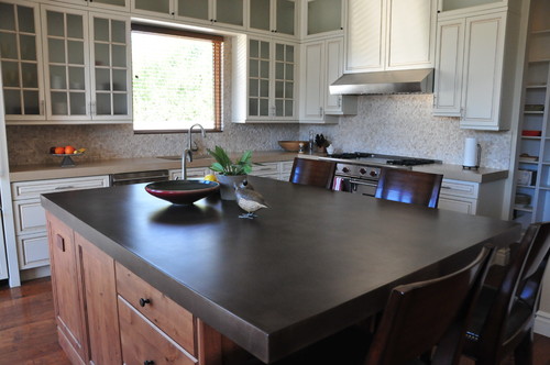Black concrete kitchen counters