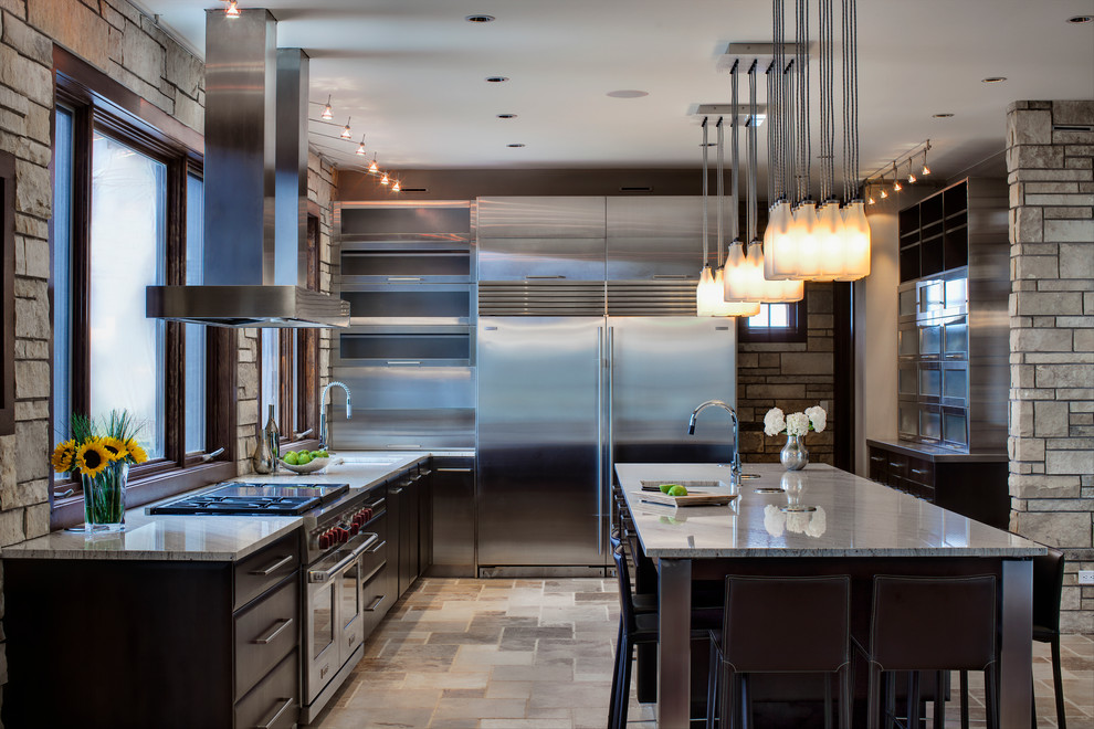 Kitchen - contemporary kitchen idea in Chicago with stainless steel appliances