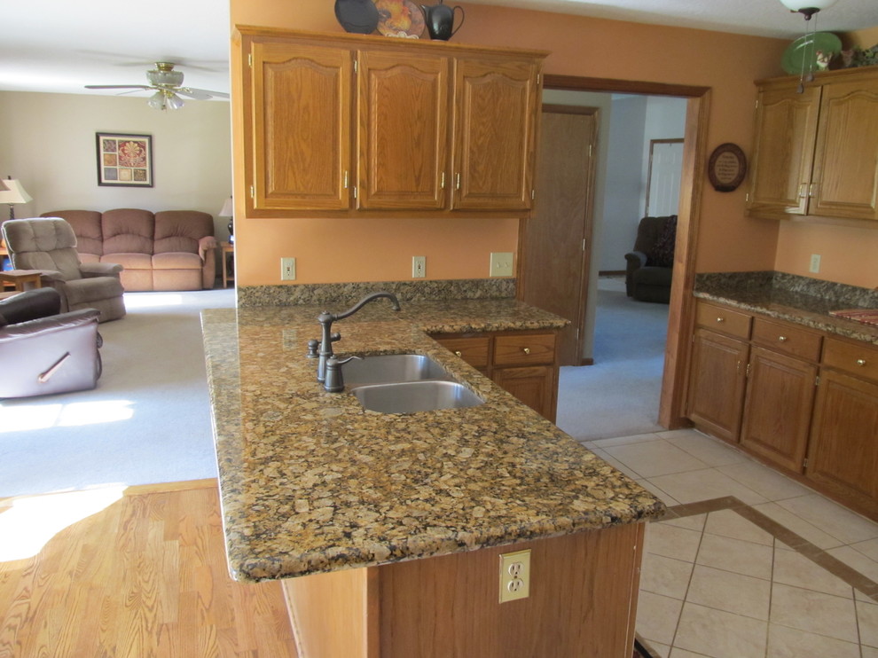 Country Living close to town in Mt Eaton, Ohio Horses & People