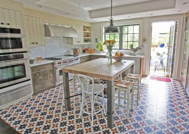 Country Style Kitchen French Country Cocina Miami De Lignum Custom Woodwork Houzz