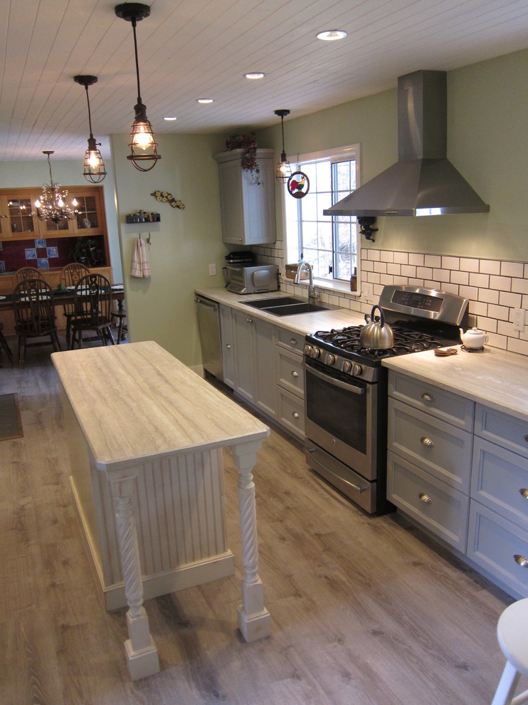 Courtenay Farmhouse Style kitchen remodel - Farmhouse ...