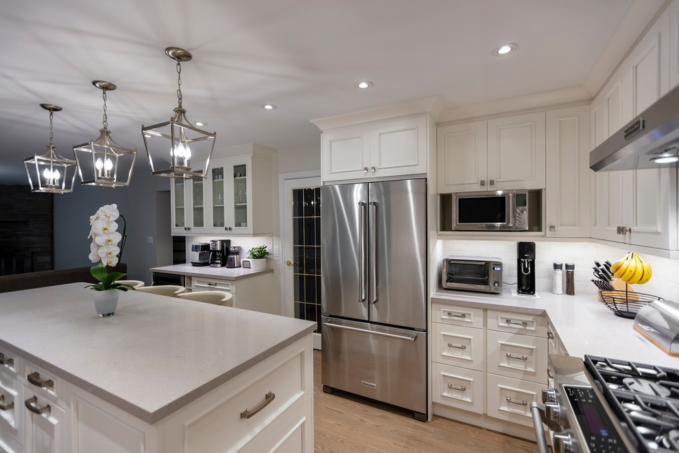 Covewood Traditional Traditional Kitchen Toronto by Bayview
