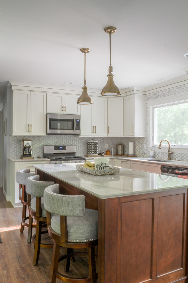 Cozy Lake House Shaker Style Kitchen Transitional Kitchen Detroit