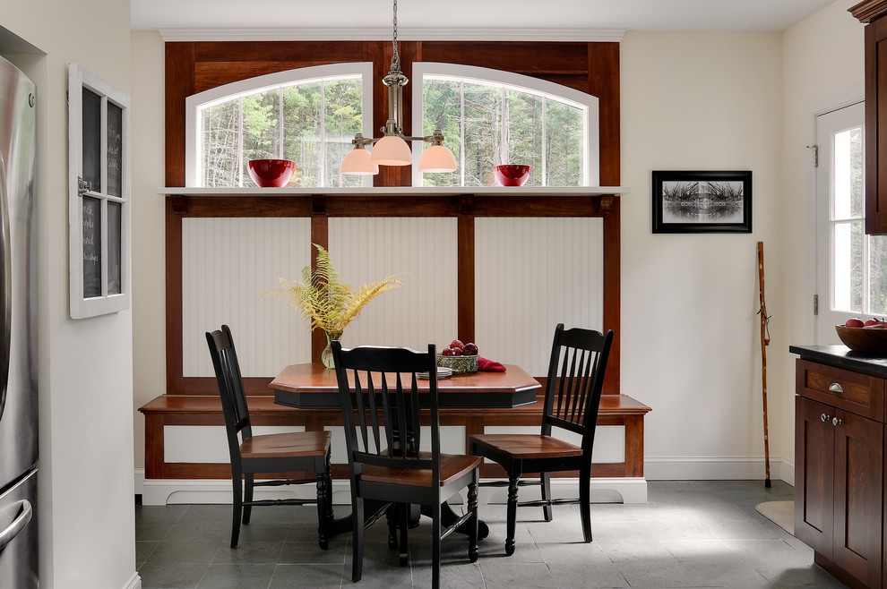 Kitchen/dining room combo - traditional kitchen/dining room combo idea in New York