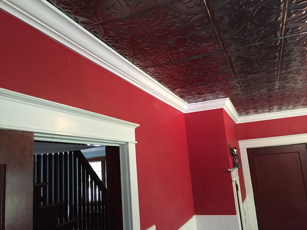 Crown Molding Farmhouse Kitchen Philadelphia by Martin