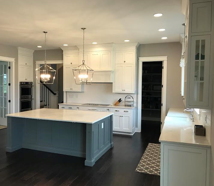 Custom Amish and Waypoint Extra White and Custom Gray Color