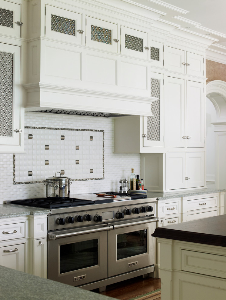 Custom & Millwork Traditional Traditional Kitchen