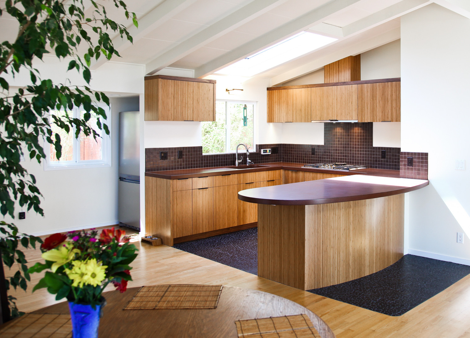 Range couverts vertical en bambou  Diy wood projects furniture, Best  kitchen designs, Wood kitchen tool
