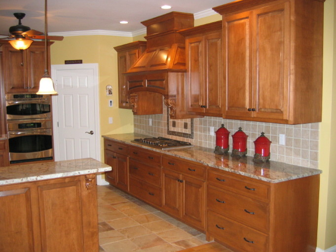 Custom Kitchens - Natural & Stained Finishes - Traditional - Kitchen ...