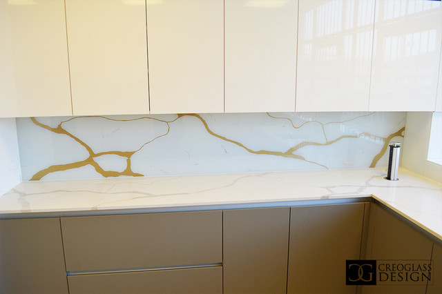 Custom Printed Marble Effect Glass Splashback - Modern - Kitchen -  Hertfordshire - by CreoGlass Design | Houzz UK