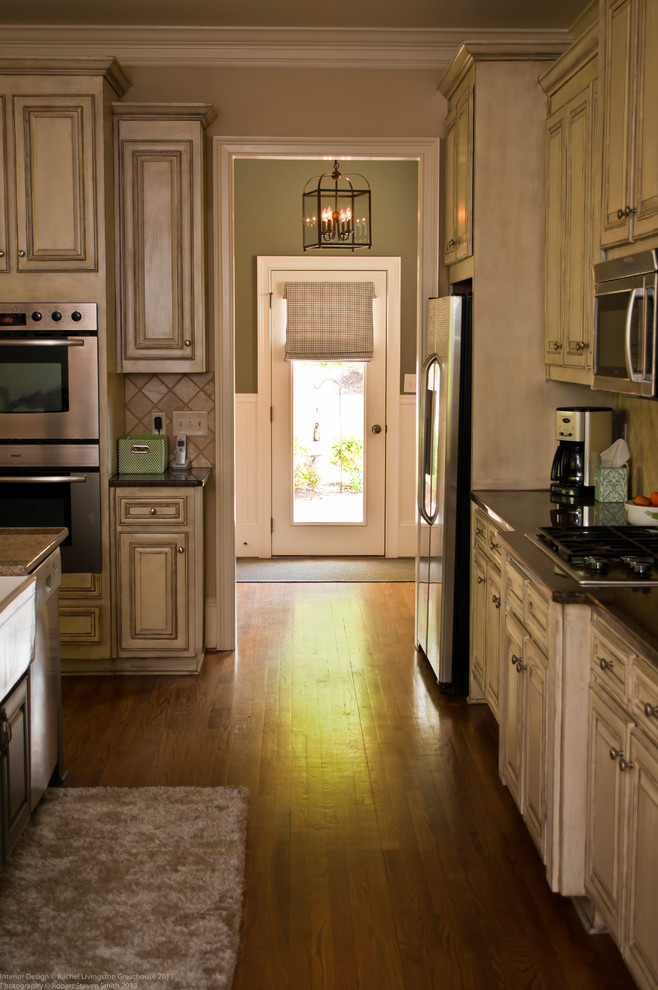 Traditional grey and cream kitchen in Atlanta.