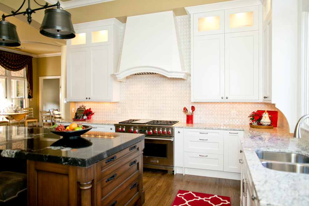 Dallas, TX Residence Traditional Kitchen Dallas by Redstone