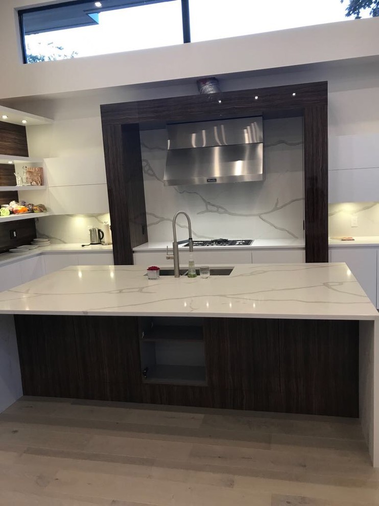 Danny's Customize home Contemporary Kitchen Ottawa by Stone