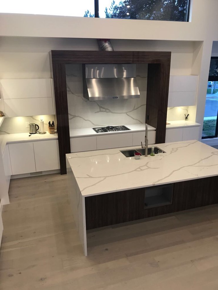 Danny's Customize home Contemporary Kitchen Toronto by Stone