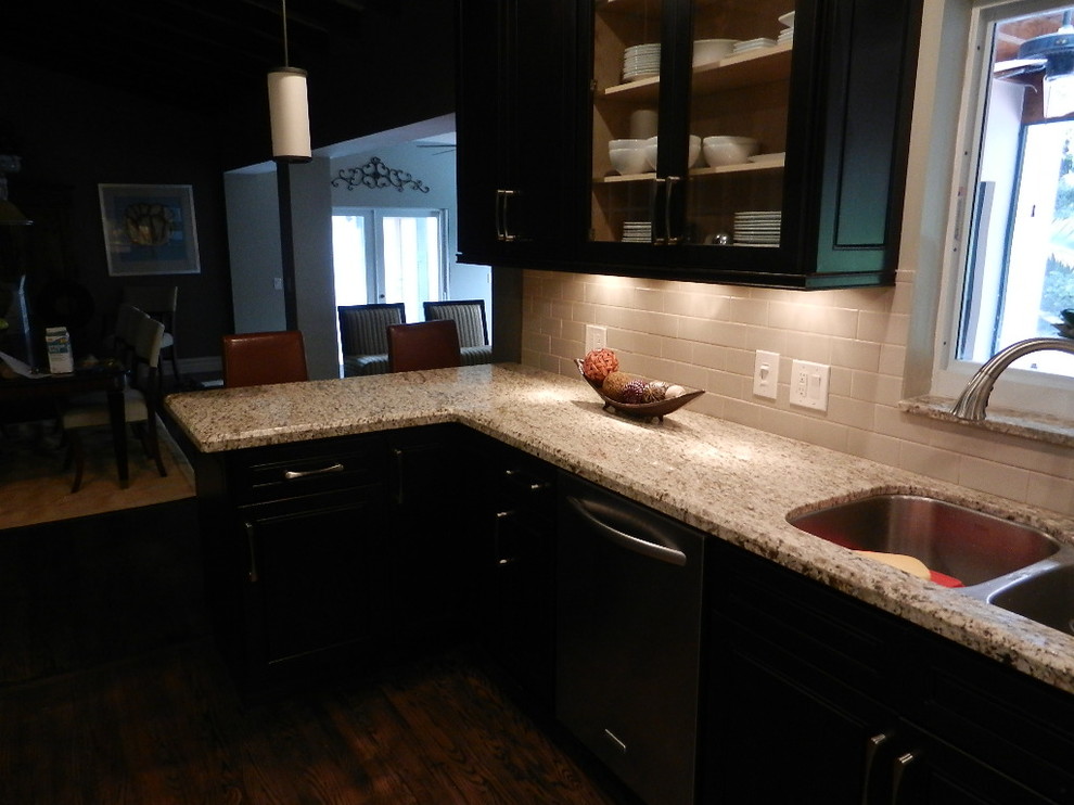 Dark Espresso Kitchens - Traditional - Kitchen - Miami - by Superior ...