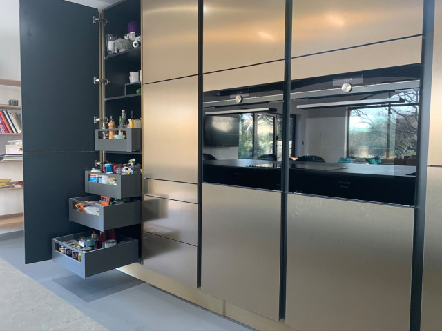 Dark Grey & Bronze handleless kitchen Milton Keynes - Contemporary ...