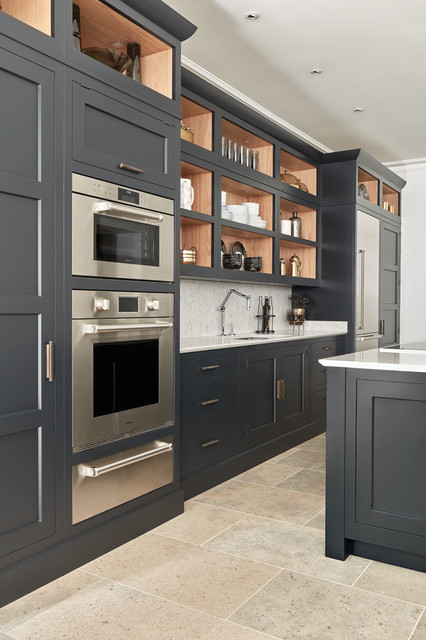 Dark shaker kitchen online
