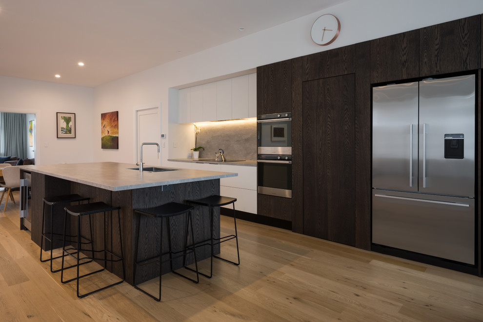 Dark Oak Veneer Kitchen Contemporary Kitchen Auckland by Royale