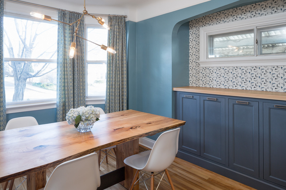 Design ideas for a medium sized classic kitchen/dining room in Ottawa with medium hardwood flooring.