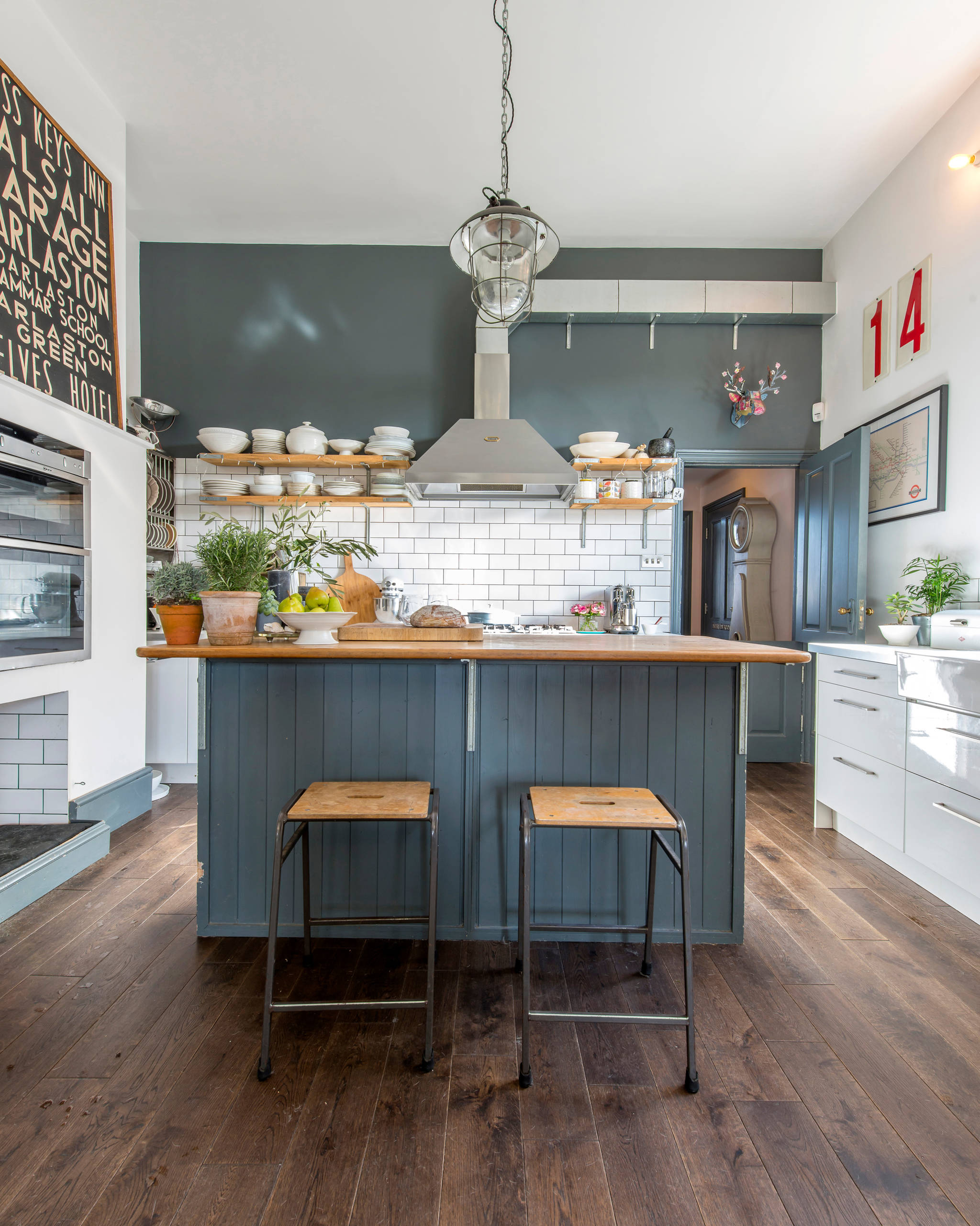 How To Keep Your Kitchen Makeover On Budget Houzz Uk