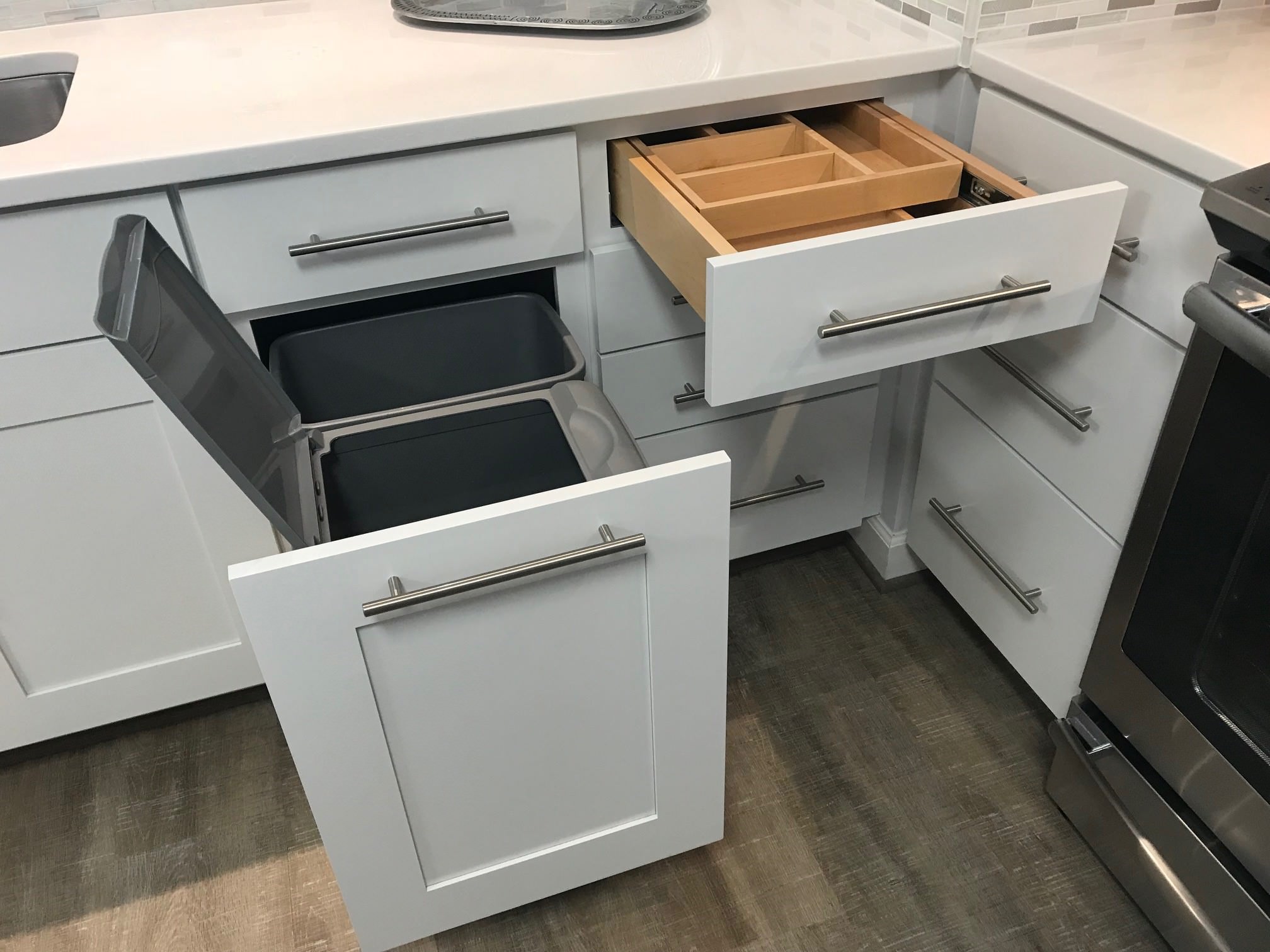 Base Pots and Pans Pull Out Cabinet - Decora