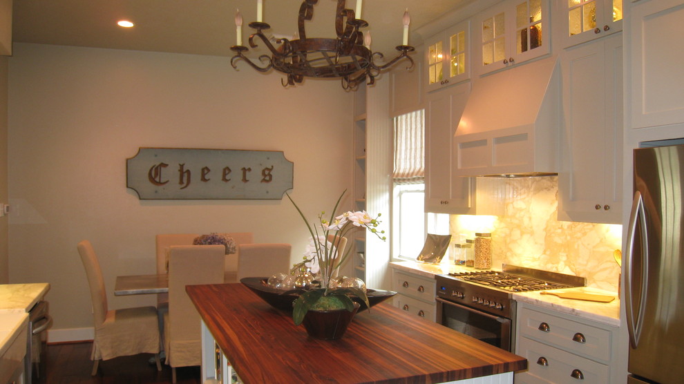 Inspiration for an eclectic kitchen in Houston.