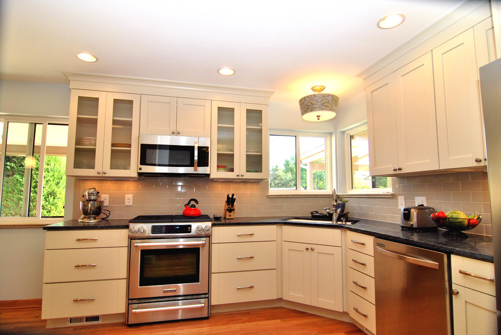 Denver kitchen remodel Contemporary Kitchen Denver by CapStone