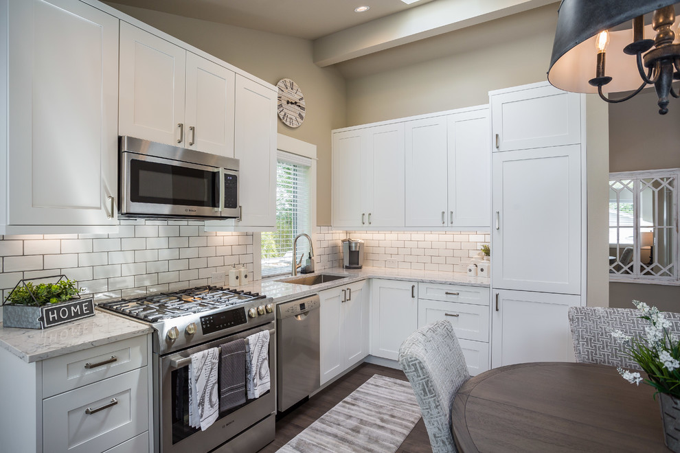 Detached Garage / ADU in Kirkland Transitional Kitchen Seattle