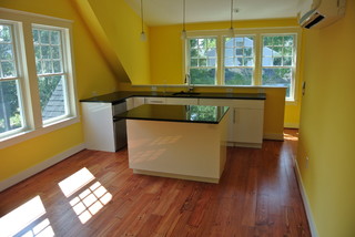 Detached Garage with Apartment - American Craftsman - Küche - Baltimore