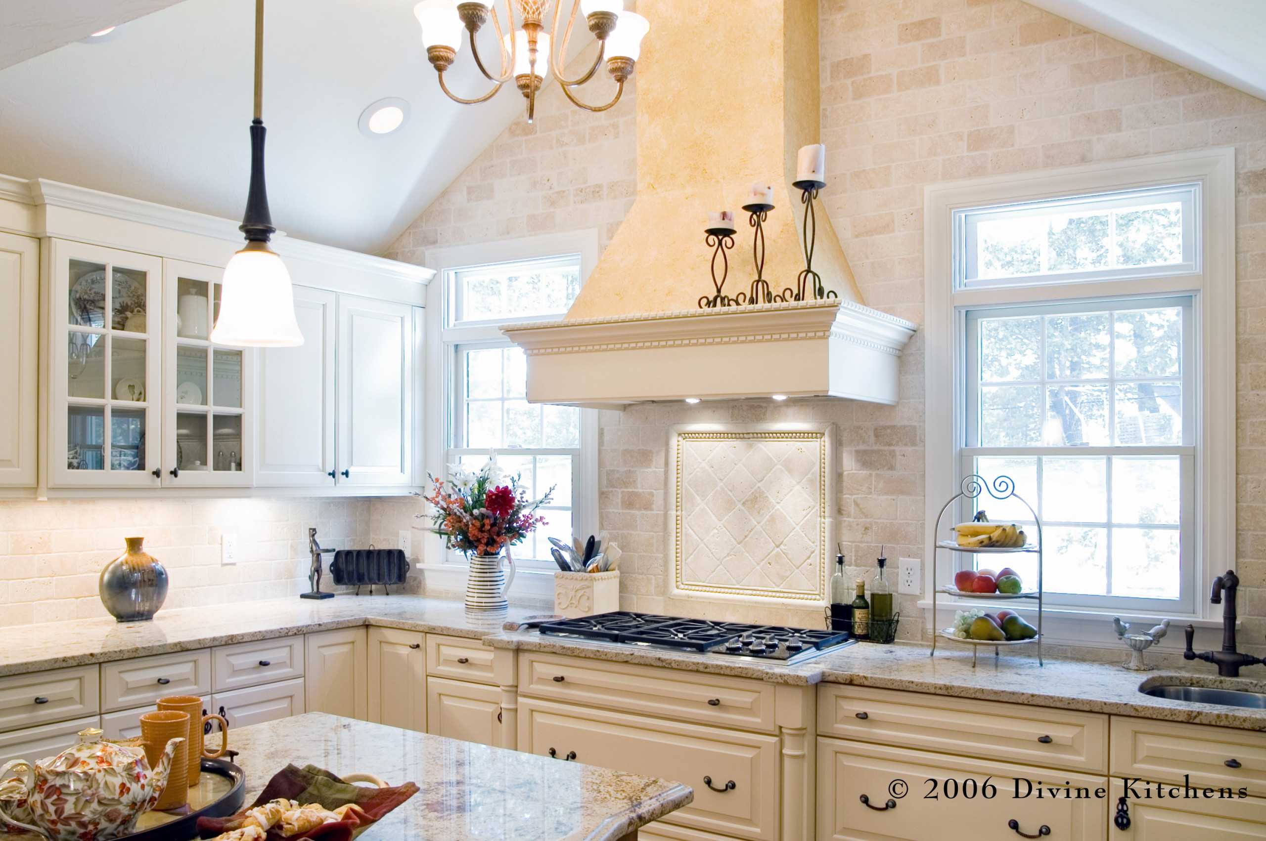 Divine Kitchens LLC - Traditional - Kitchen - Boston - by Divine Design+Build  | Houzz