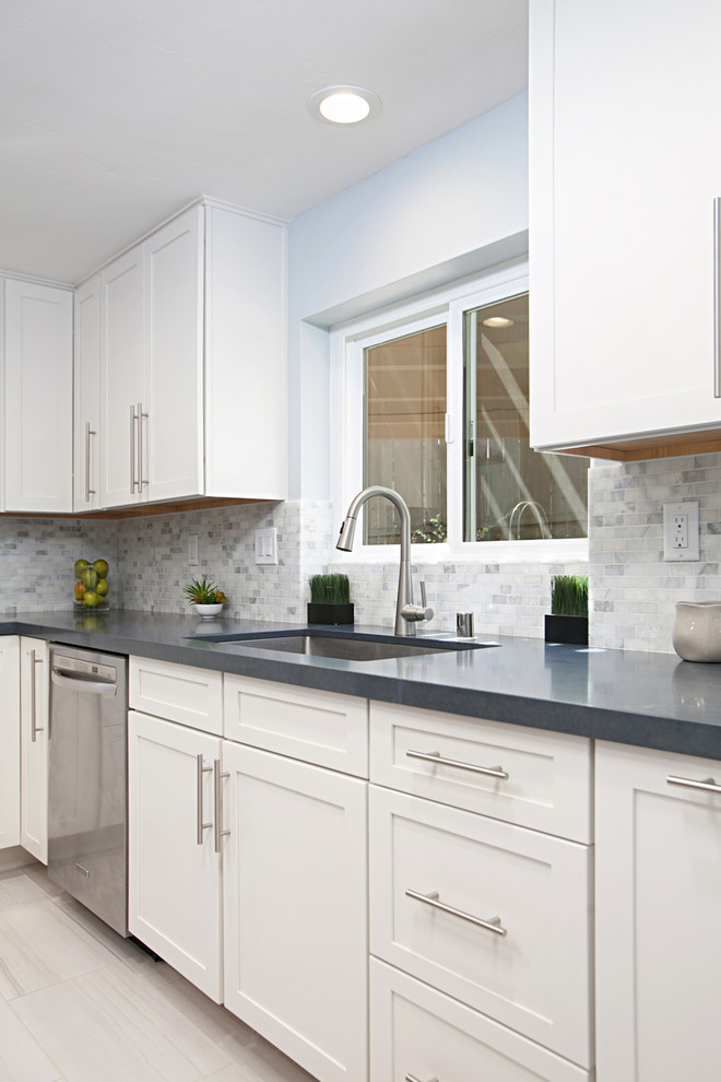Miramar Beach Condo Clean White Shaker Beach Style Kitchen By Creative Cabinets Design Llc
