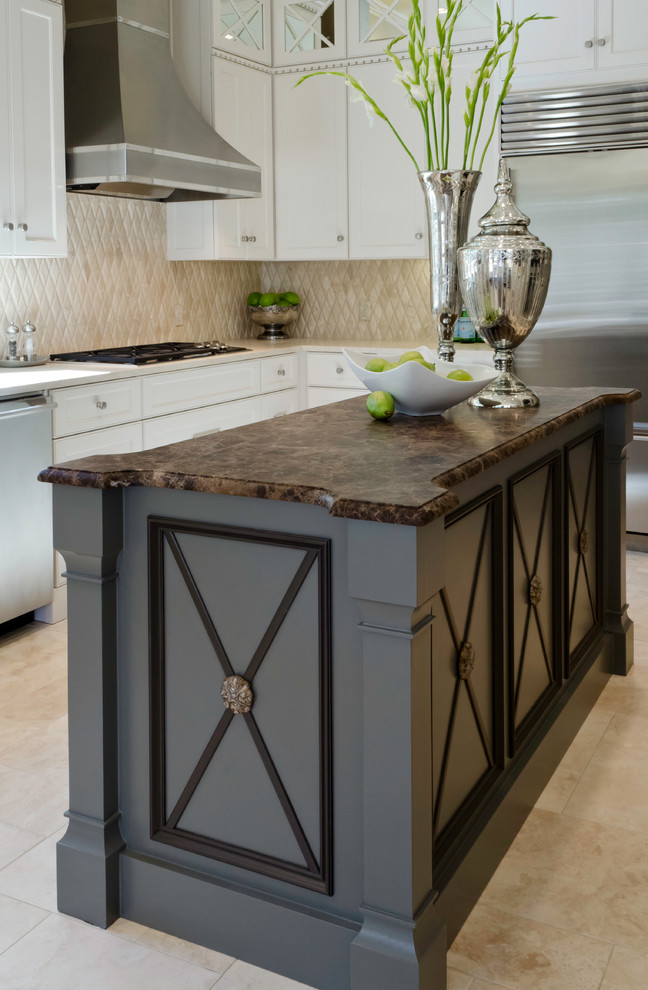 Dominion kitchen Traditional Kitchen Austin by BRADSHAW DESIGNS