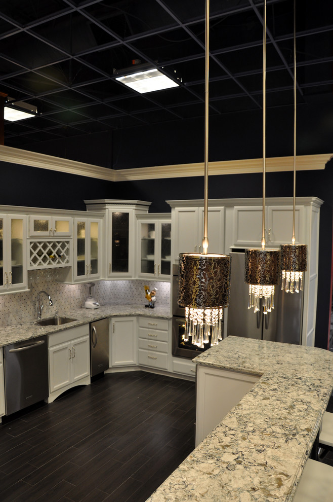 Dove White/Praa sands display Traditional Kitchen Other by Blue