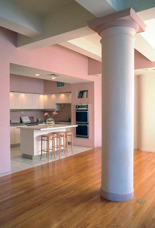 おしゃれなパントリー ピンクのキッチンパネル の画像 年10月 Houzz ハウズ