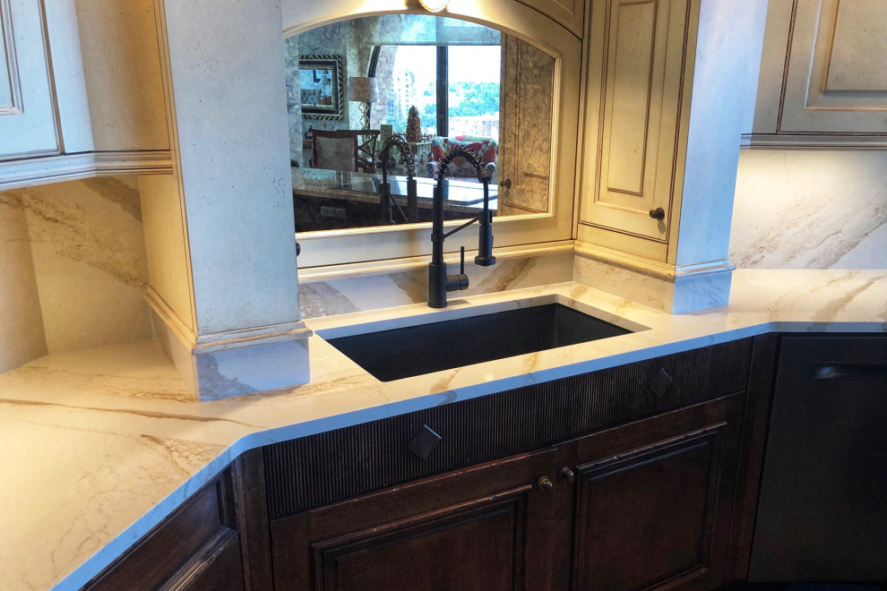 Downtown Savnnah Eklektisch Küche Atlanta von Walsh Custom