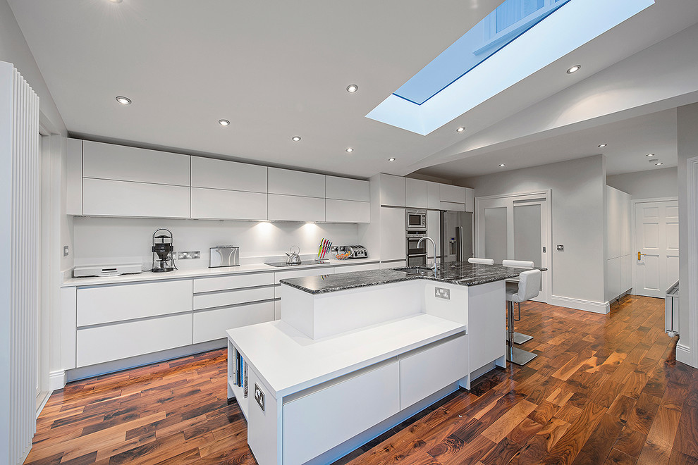 Dublin Bungalow Contemporary Kitchen Dublin by Kube Kitchens UK