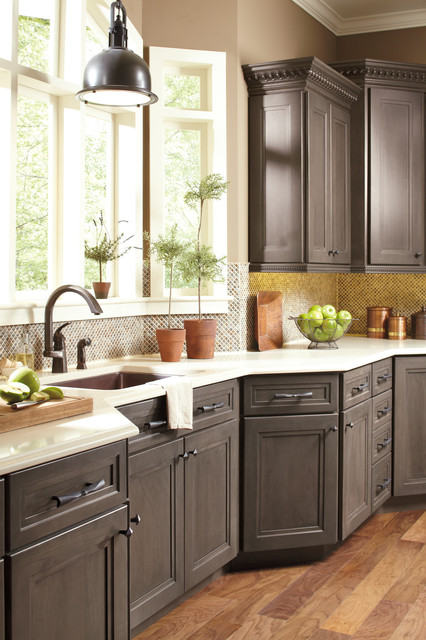 Dynasty Kitchens Traditional