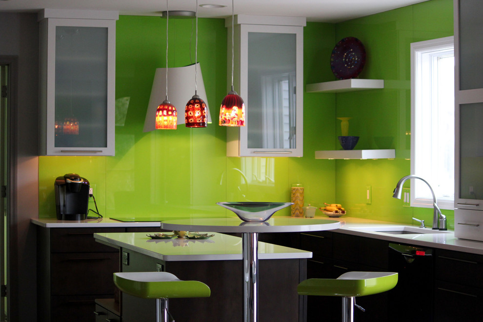 E.S. modern kitchen Modern Kitchen Other by Top Value Kitchens