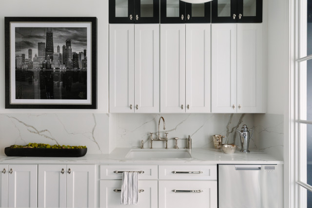 Are Black and White Kitchen Cabinets Back in Fashion ·