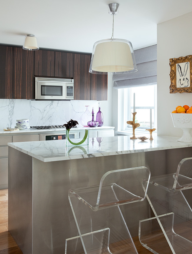Inspiration for a modern kitchen in New York.