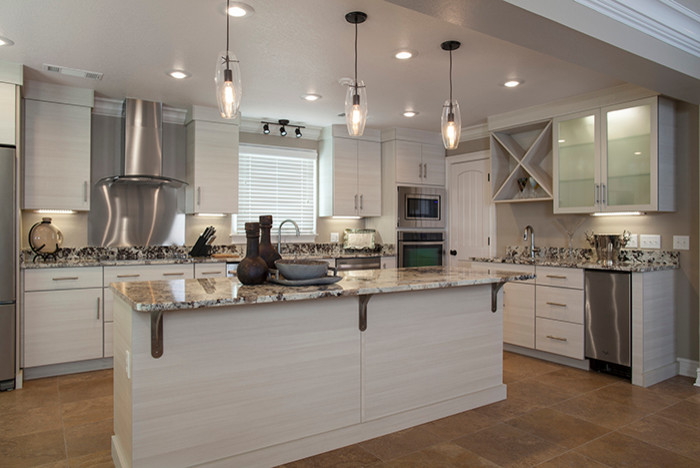 Eclipse By Shiloh Design Ideas Transitional Kitchen New Orleans By Mattix Cabinet Works Inc Houzz