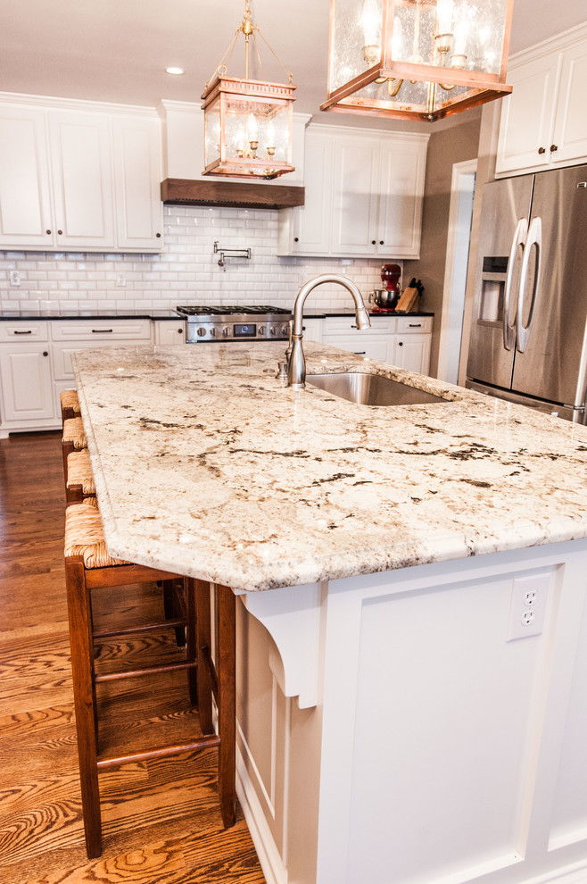El Monte Colonial Renovation Prairie Village Traditional Kitchen