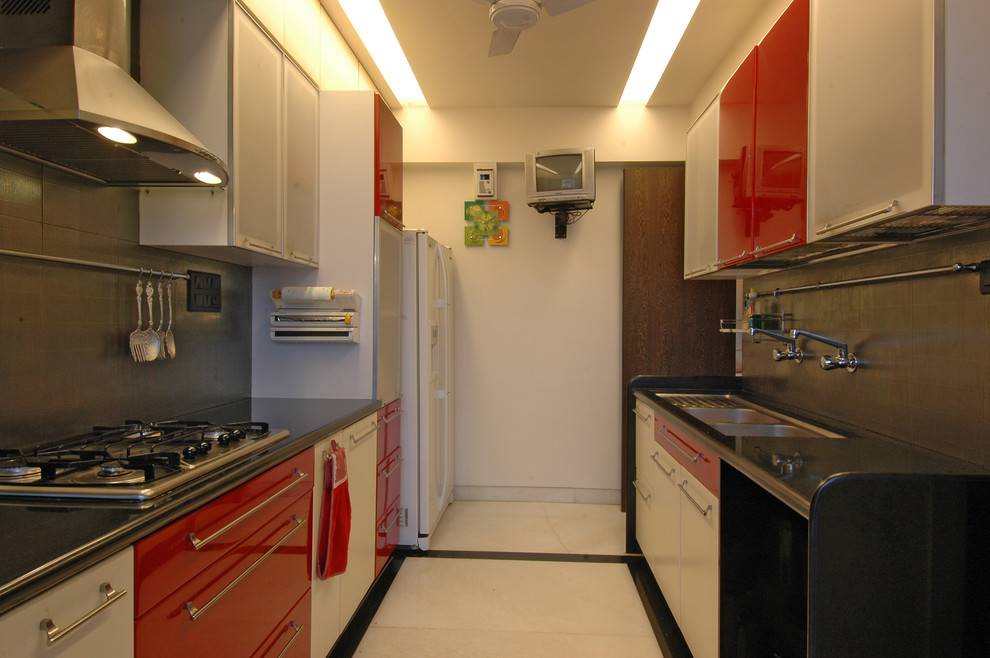 ELITE RESIDENCE Indian Kitchen Mumbai by Patil Design Studio