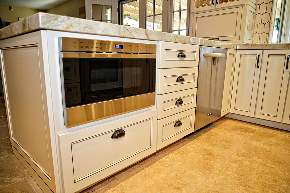 Encinitas Enticement - Transitional - Kitchen - San Diego - by REHAB